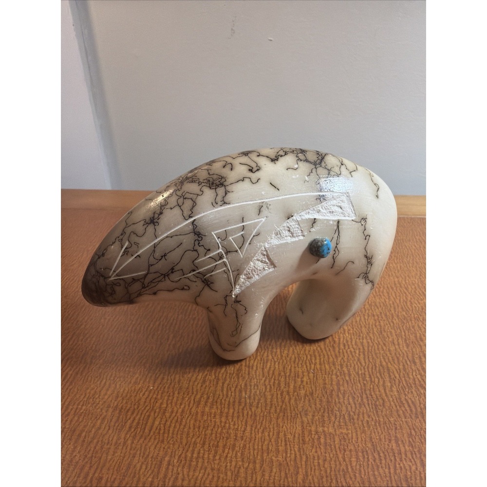 Navajo Horsehair Pottery Bear Sculpture 5.5" Native American